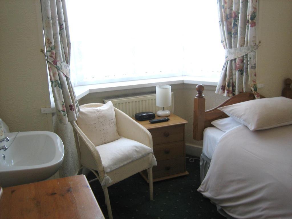 Gables Nest Bed and Breakfast Μπέρμιγχαμ Δωμάτιο φωτογραφία